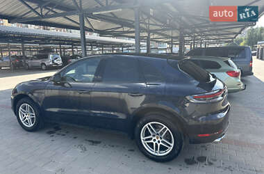 Внедорожник / Кроссовер Porsche Macan 2021 в 