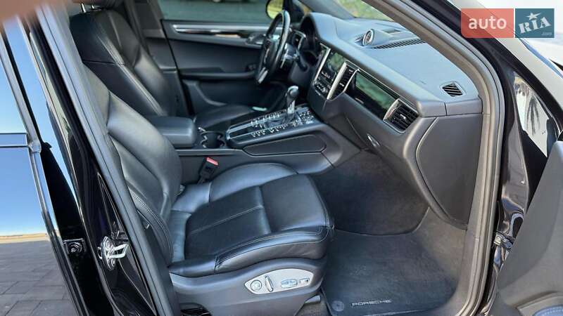Внедорожник / Кроссовер Porsche Macan 2017 в Луцке фото 8 Внедорожник / Кроссовер Porsche Macan 2017 в Луцке