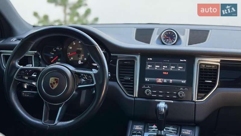 Внедорожник / Кроссовер Porsche Macan 2017 в Луцке фото 20 Внедорожник / Кроссовер Porsche Macan 2017 в Луцке