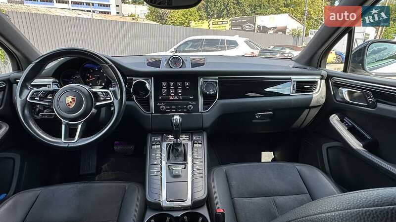 Внедорожник / Кроссовер Porsche Macan 2017 в Киеве фото 19 Внедорожник / Кроссовер Porsche Macan 2017 в Киеве