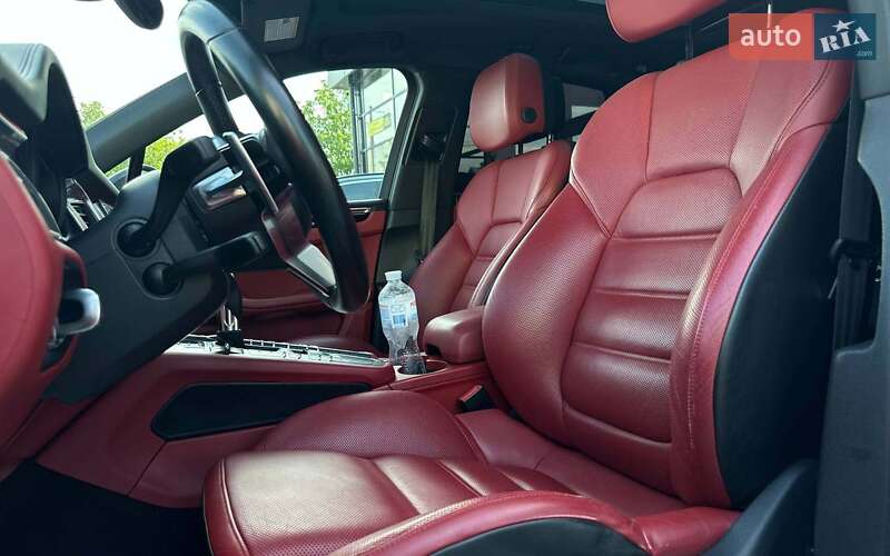 Внедорожник / Кроссовер Porsche Macan 2015 в Ивано-Франковске