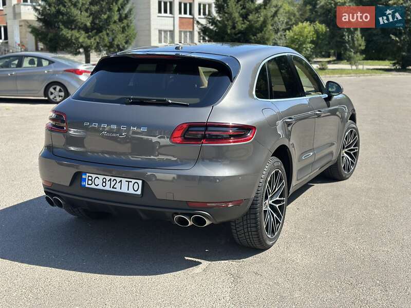 Внедорожник / Кроссовер Porsche Macan 2015 в Львове