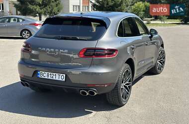 Внедорожник / Кроссовер Porsche Macan 2015 в 