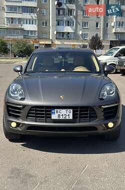 Внедорожник / Кроссовер Porsche Macan 2015 в 