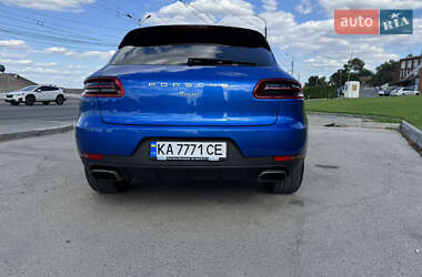 Внедорожник / Кроссовер Porsche Macan 2017 в 