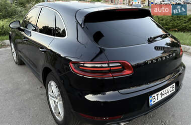 Внедорожник / Кроссовер Porsche Macan 2015 в 