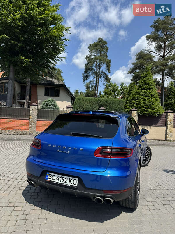 Внедорожник / Кроссовер Porsche Macan 2017 в Львове