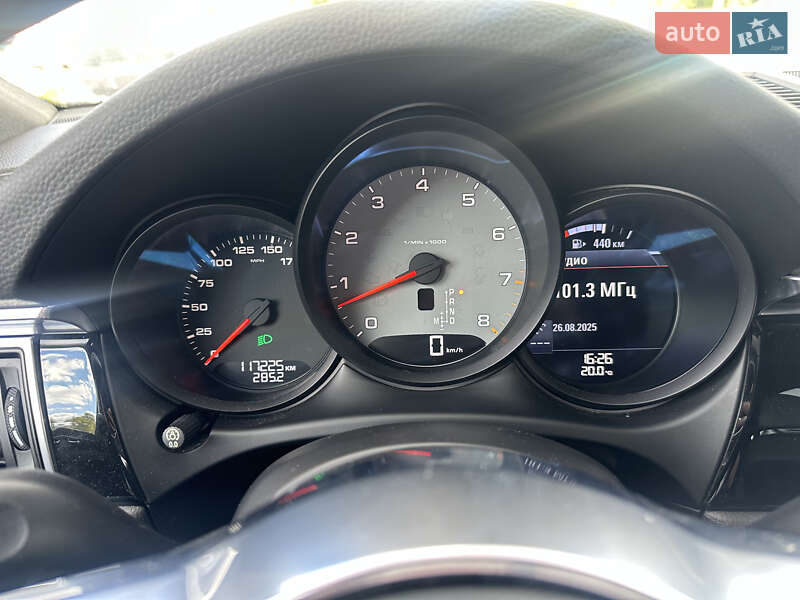 Внедорожник / Кроссовер Porsche Macan 2015 в Ивано-Франковске фото 15 Внедорожник / Кроссовер Porsche Macan 2015 в Ивано-Франковске