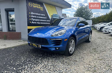 Внедорожник / Кроссовер Porsche Macan 2015 в 