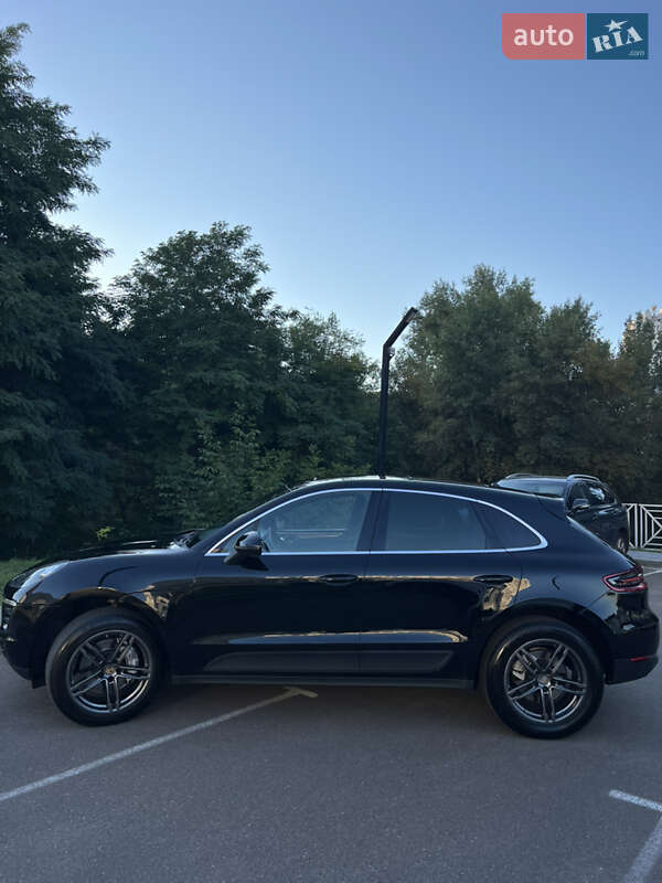 Внедорожник / Кроссовер Porsche Macan 2015 в Киеве фото 29 Внедорожник / Кроссовер Porsche Macan 2015 в Киеве