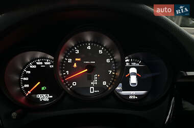 Внедорожник / Кроссовер Porsche Macan 2019 в 