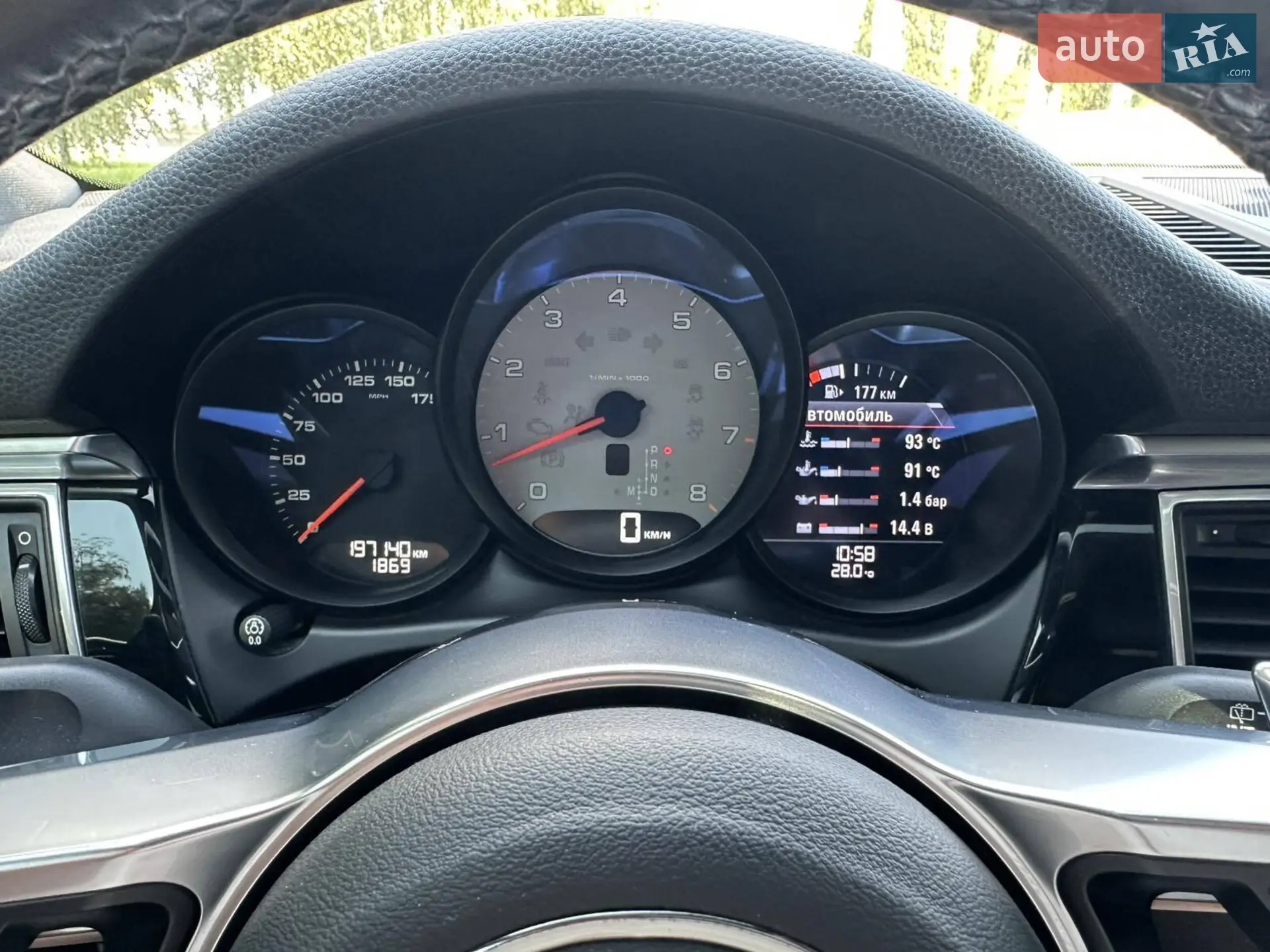 2014 Porsche Macan - мініатюра 2