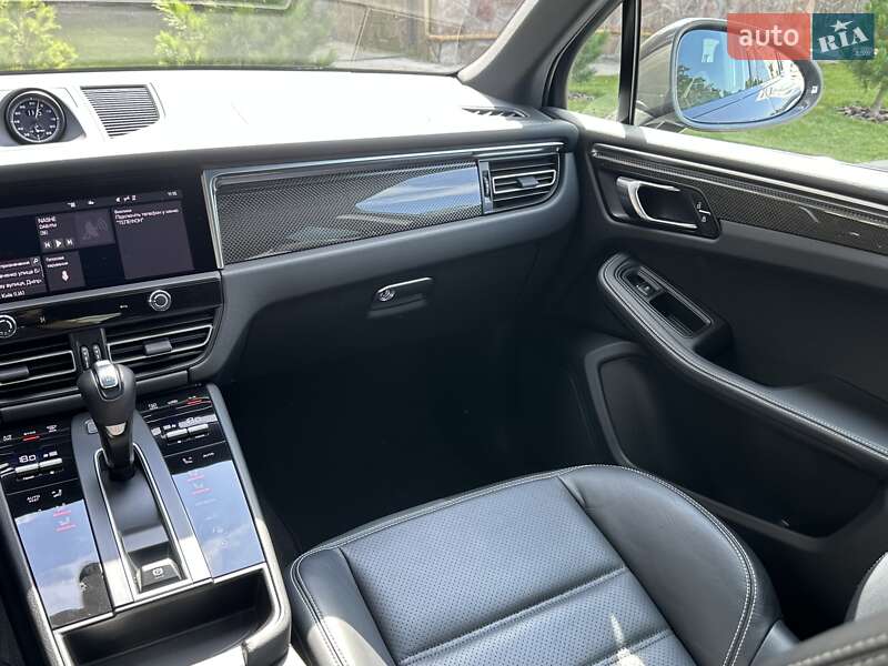Внедорожник / Кроссовер Porsche Macan 2022 в Харькове