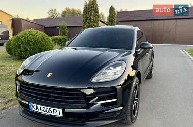 Внедорожник / Кроссовер Porsche Macan 2019 в 