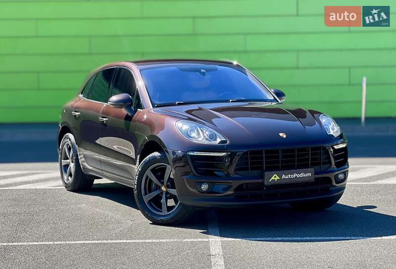 Внедорожник / Кроссовер Porsche Macan 2017 в Киеве