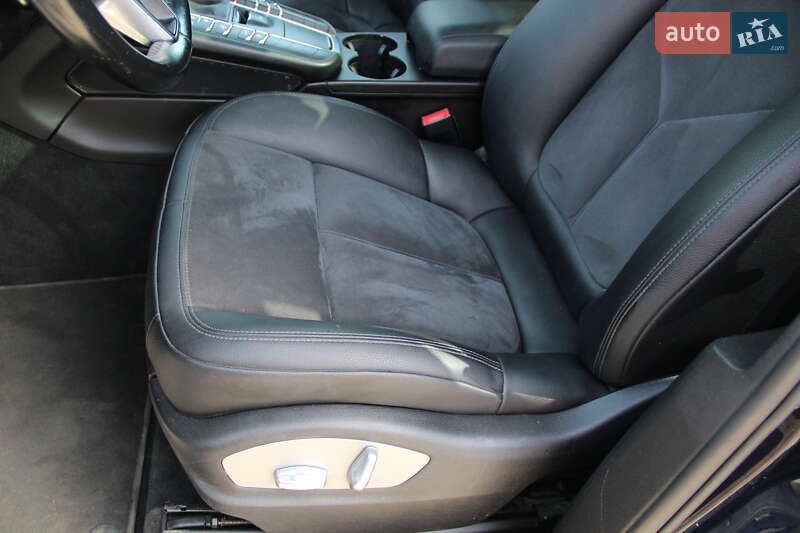 Внедорожник / Кроссовер Porsche Macan 2017 в Одессе