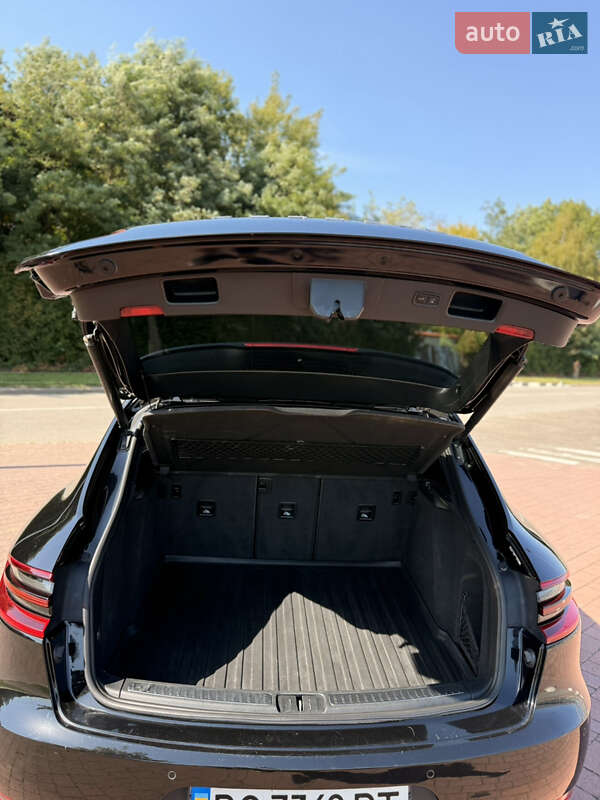 Внедорожник / Кроссовер Porsche Macan 2016 в Львове