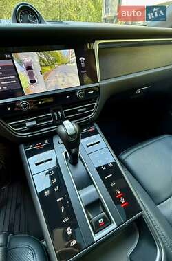 Позашляховик / Кросовер Porsche Macan 2023 в Тернополі