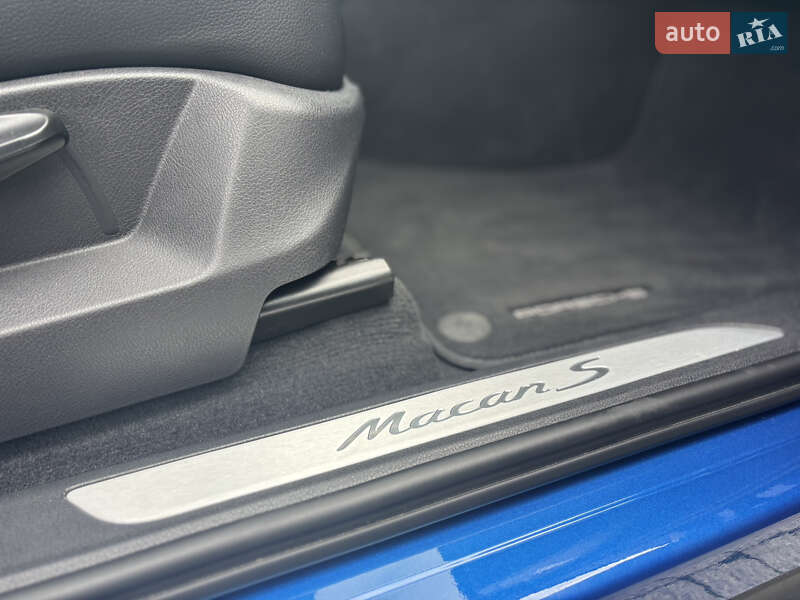 Внедорожник / Кроссовер Porsche Macan 2015 в Киеве фото 8 Внедорожник / Кроссовер Porsche Macan 2015 в Киеве