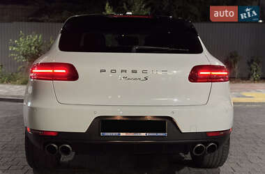 Внедорожник / Кроссовер Porsche Macan 2014 в 