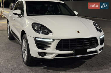 Внедорожник / Кроссовер Porsche Macan 2014 в 
