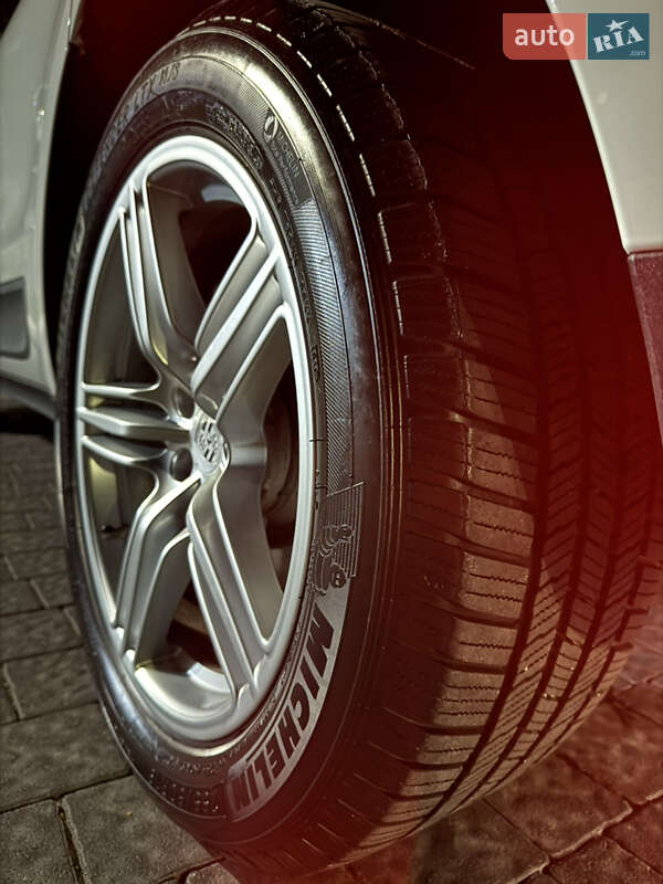 Внедорожник / Кроссовер Porsche Macan 2014 в Виннице