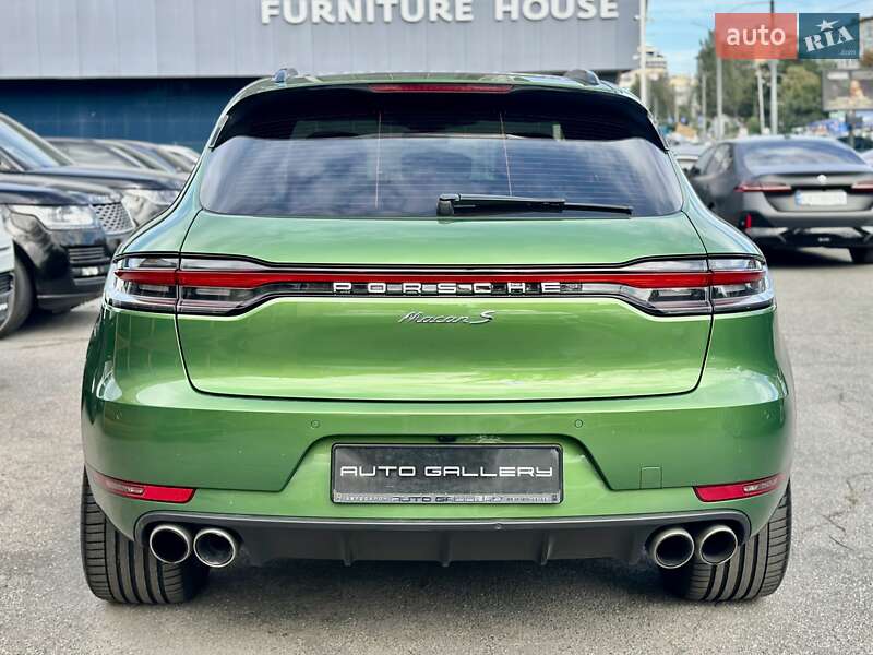 Внедорожник / Кроссовер Porsche Macan 2018 в Киеве