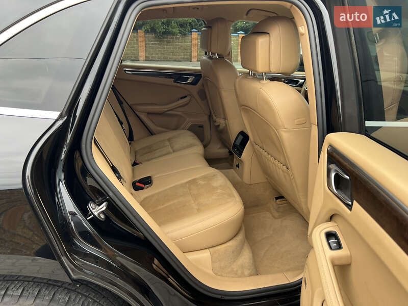 Позашляховик / Кросовер Porsche Macan 2015 в Луцьку фото 39 Позашляховик / Кросовер Porsche Macan 2015 в Луцьку