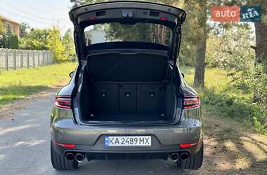 Внедорожник / Кроссовер Porsche Macan 2014 в 