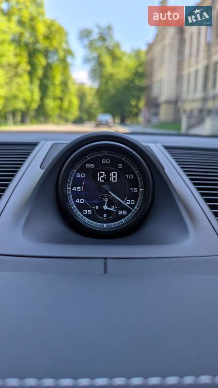 Внедорожник / Кроссовер Porsche Macan 2022 в Киеве