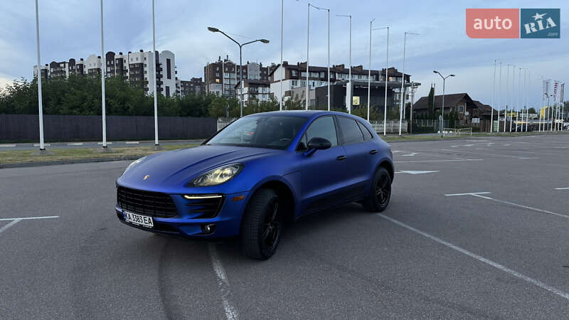 Внедорожник / Кроссовер Porsche Macan 2018 в 