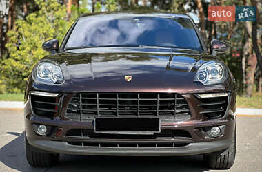 Внедорожник / Кроссовер Porsche Macan 2017 в 