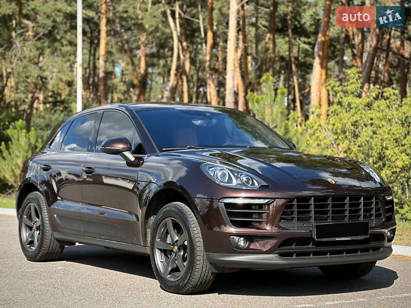 Внедорожник / Кроссовер Porsche Macan 2017 в Киеве