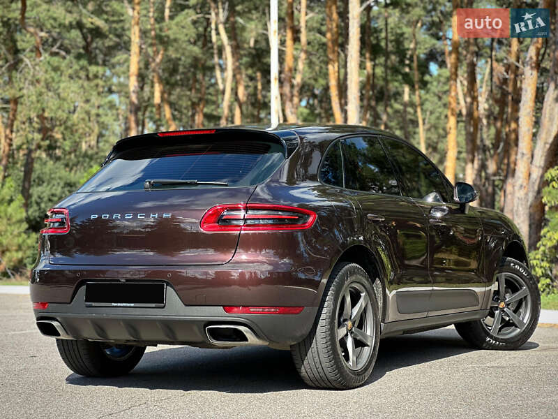 Внедорожник / Кроссовер Porsche Macan 2017 в Киеве