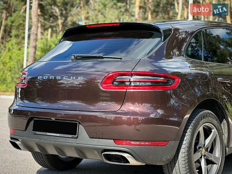 Внедорожник / Кроссовер Porsche Macan 2017 в Киеве