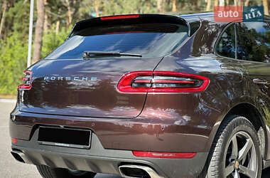 Внедорожник / Кроссовер Porsche Macan 2017 в 