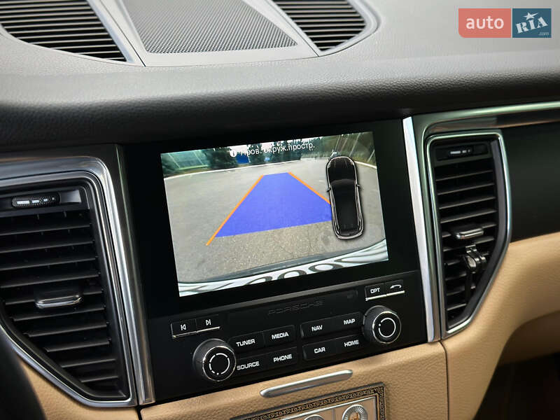 Внедорожник / Кроссовер Porsche Macan 2017 в Киеве