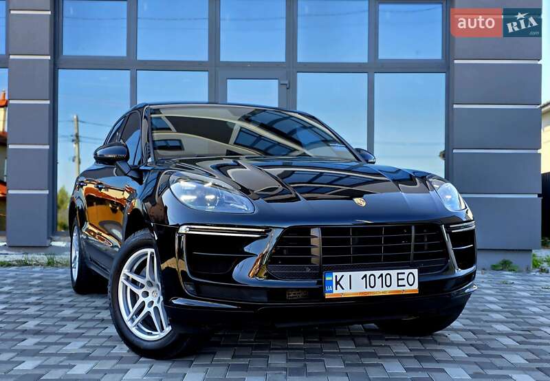 Внедорожник / Кроссовер Porsche Macan 2017 в 