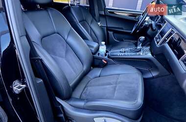 Внедорожник / Кроссовер Porsche Macan 2017 в 