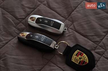 Внедорожник / Кроссовер Porsche Macan 2017 в 