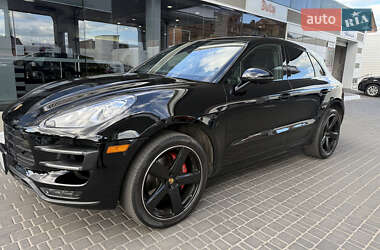 Внедорожник / Кроссовер Porsche Macan 2017 в 