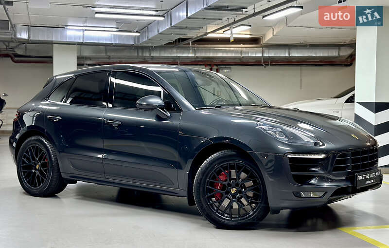 Внедорожник / Кроссовер Porsche Macan 2016 в Киеве