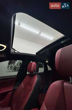 Внедорожник / Кроссовер Porsche Macan 2016 в 