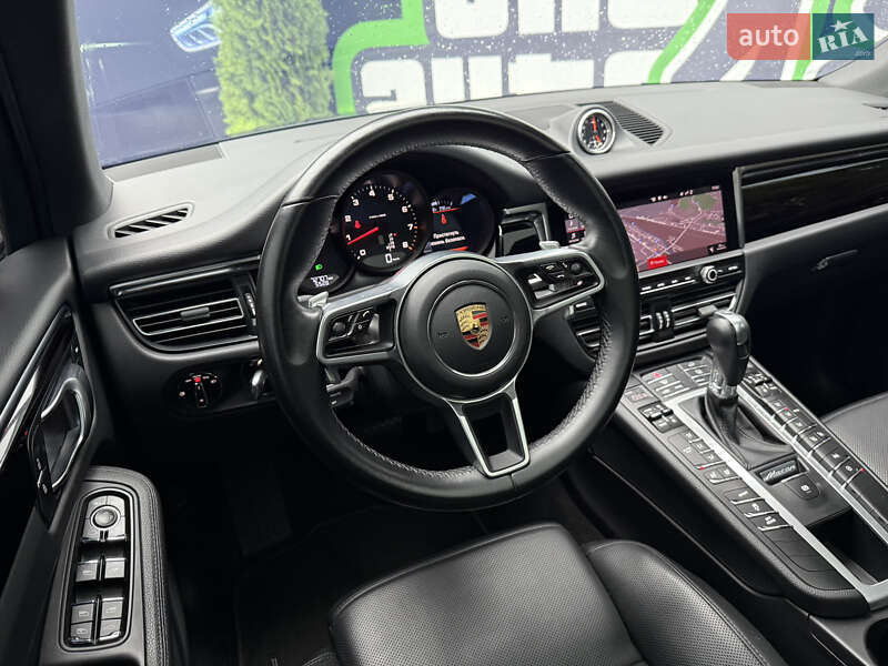 Внедорожник / Кроссовер Porsche Macan 2020 в Киеве