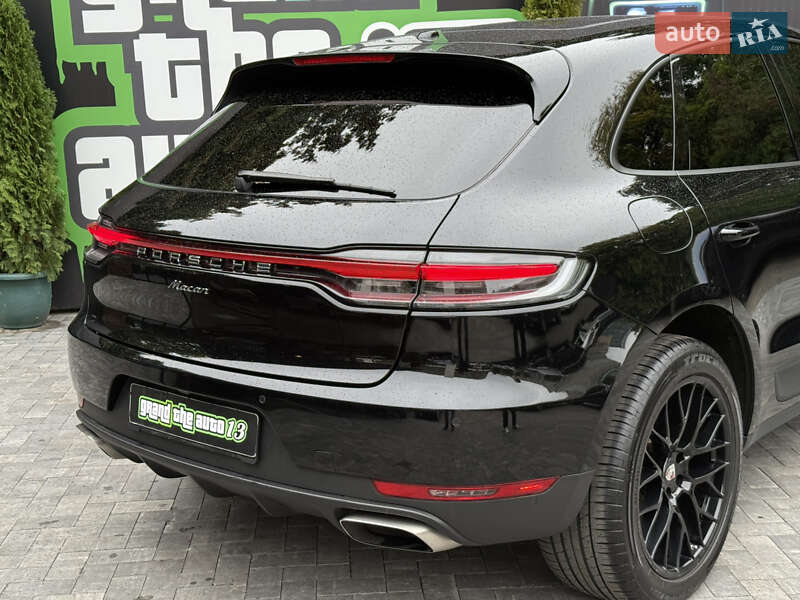 Внедорожник / Кроссовер Porsche Macan 2020 в Киеве