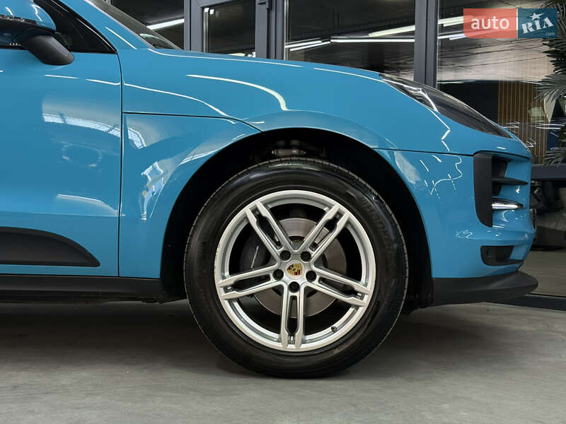 Внедорожник / Кроссовер Porsche Macan 2018 в Одессе