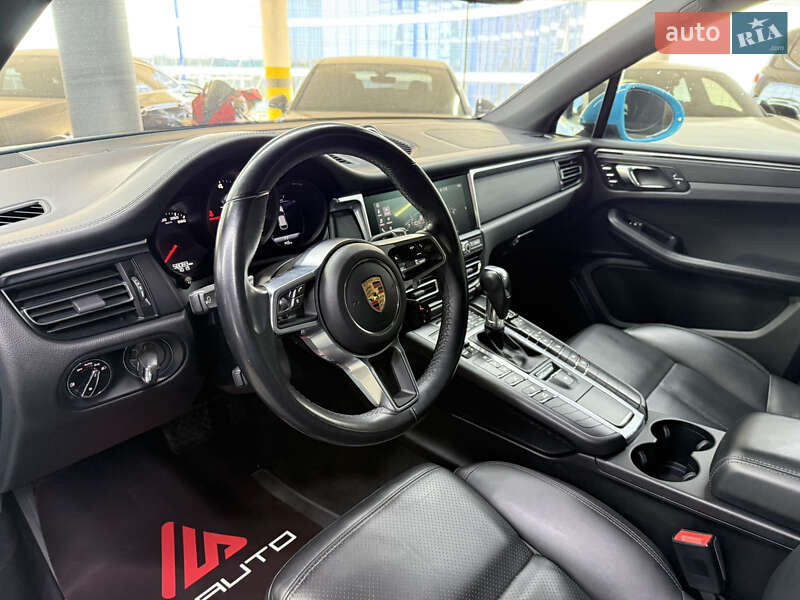 Внедорожник / Кроссовер Porsche Macan 2018 в Одессе