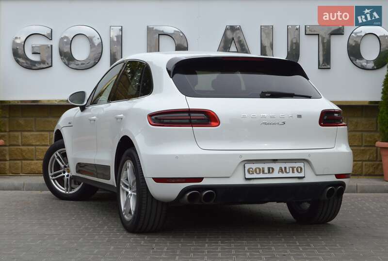 Внедорожник / Кроссовер Porsche Macan 2015 в Одессе