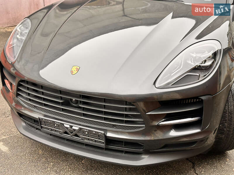 Внедорожник / Кроссовер Porsche Macan 2019 в Киеве