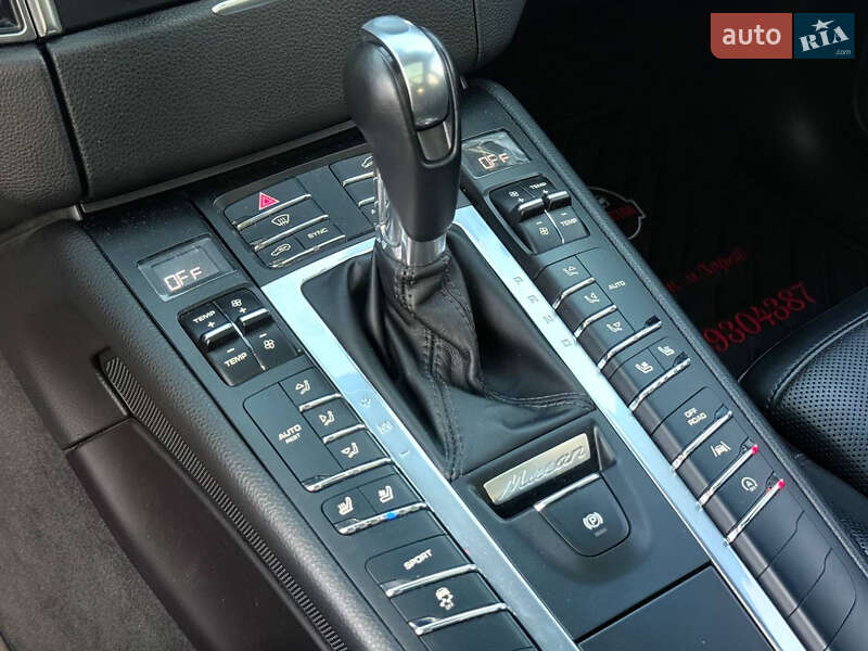 Внедорожник / Кроссовер Porsche Macan 2017 в Харькове